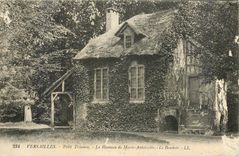 CPA Versailles Petit Trianon le Hameau de Marie Antoinette le Bondoir