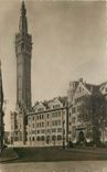 CPA Lille (Nord) L'Hotel de Ville et son Beffroi