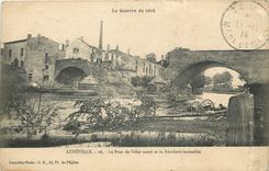 CPA Luneville Le Pont de Viller saute e la Feculerie incendiee