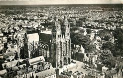 CPA Tours (I et L) La Cathedrale St Gatien