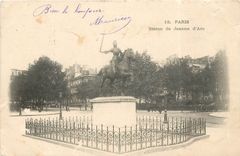 CPA Paris Statue de Jeanne d'Arc