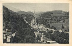 CPA Lourdes La Basilique vue du chateau fort