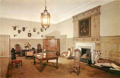 CPA Mapledurham House Oxon Entrance Hall