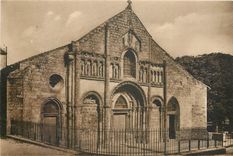 CPA Ruffec L'Eglise Saint Andre Monument historique XIIe s