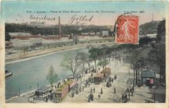 CPA Lyon Place de Pont Mouton Station des Tramways