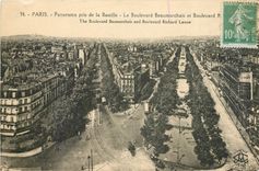 CPA Paris Panorama pris de la Bastille le Boulevard Beaumarchais et Boulevard R
