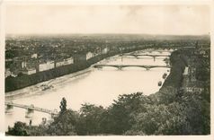 CPA Lyon Perspective des ponts sur le Rhone