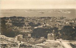 CPA Marseille Vue panoramique Les Iles
