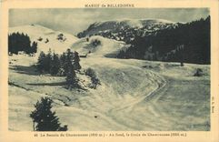 CPA Recoin de Chamrousse (1650 m) au fond la Croix de Chamrousse (2255m)