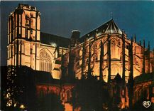 CPSM Le Mans (Sarthe) La Cathedrale illuminee