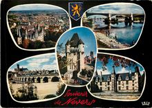 CPSM Souvenir de Nevers Vue generale Les Bords de la Loire la Porte du Croux