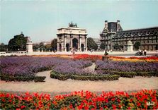CPSM Paris le Carrousel le jardin des Tuilleries
