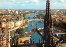 CPSM Paris Panorama sur la Seine vu des Tours de N D