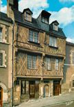 CPSM Les Merveilles du Val de Loire Blois (Loir et Cher) Maison du XVe s place Saint Louis