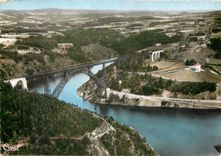 CPSM Garabit (Canatal) Station de Sports nautique et de Peche 278 79 le Viaduc Vue generale