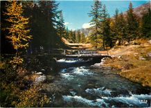 CPSM Vallee de Nevache (H A) Le pont de Roche Noire