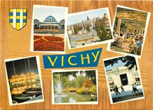 CPSM Vues de Vichy Le Casino Place de l'Hotel de Ville le Parc Thermal