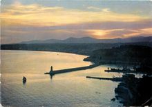 CPSM La Cote d'Azur Nice Coucher de Soleil sur la Baie des Anges