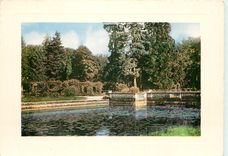 CPSM Richelieu (I et L) l'ancien pont du chateau et la Roseraie
