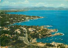 CPSM La Cote d'Azur Les Issambres (Var) le Village Provencal