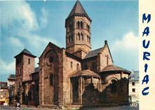 CPSM Mauriac (Cantal) La basilique N D des Miracle XIIe s