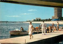 CPSM Vichy (Allier) Lac d'Allier Depart des Canots au fond pont barrage