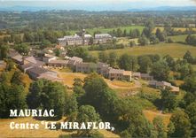 CPSM Village de vacances le Miraflor Mauriac