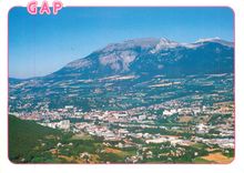 CPSM Hautes Alpes vue generale aerienne depuis l'est