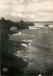 CPSM Biarritz Basses Pyrenees le rocher de la Vierge et la roche Percee