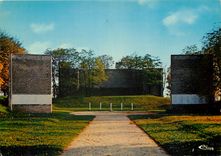 CPSM Dijon (C D'Or) Memorial des Fusille 1940 1944