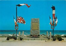 CPSM Langrune sur Mer (Calvados) Le Monument Commemoratif du Debarquement des Armees Alliees 6 juin 