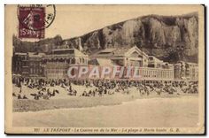 CPA Le Treport le Casino vu de la Mer la plage a Maree haute 
