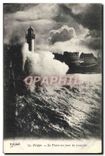 CPA Dieppe le Phare un jour de Tempete 
