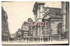 CPA Le Havre Notre Dame et la Rue de Paris 