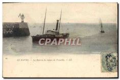 CPA Le Havre la Rentree du bateau de Trouville 