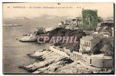 CPA Marseille La Corniche Malmousque et vue sur les Iles 