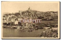 CPA Marseille Bouches du Rhone Vue sur Notre Dame de la Garde 
