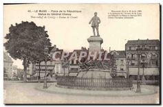 CPA Le Mans Place de la Republique Statue du General Chanzy 