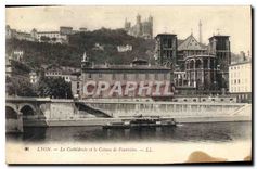 CPA Lyon La Cathedrale et le Coteau de Fourviere 