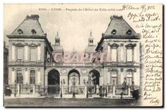 CPA Lyon Facade de l'Hotel de Ville cote est 