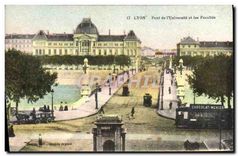 CPA Lyon Pont de l'Universite et les Facultes Tramway Chocolat Menier