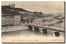CPA Lyon Le Pont Tilsitt et le Coteau du Fourviere 