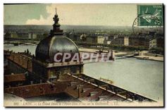 CPA Lyon Le Grand Dome de l'Hotel Dieu et vue sur la Guillotiere 