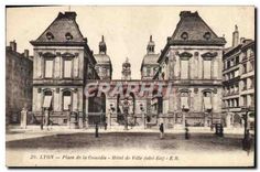CPA Paris Place de la Comedie Hotel de Ville 