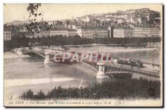 CPA Lyon Pont Morand Quai St Clair et Coteau de la Croix Rousse E R 