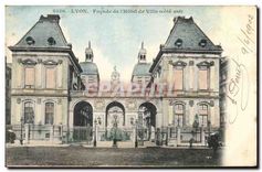 CPA Lyon Facade de l'Hotel de Ville (Cote est)