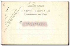 CPA Lyon La Place des Terreaux et le Palais des Arts et la Fontaine Bartholdi