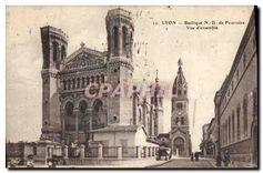 CPA Lyon Basilique de N D de Fourviere Vue d'ensemble