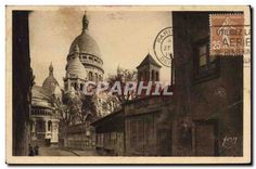 CPA Paris Le Sacre Coeur et le Clocher de l' Eglise Saint Pierre