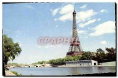 CPA Paris la Tour Eiffel et la Seine 